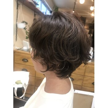 ショートパーマスタイル_20201111_1